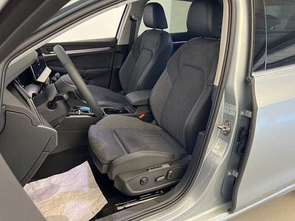 Volkswagen Golf nuova a Forlì-Cesena (12)