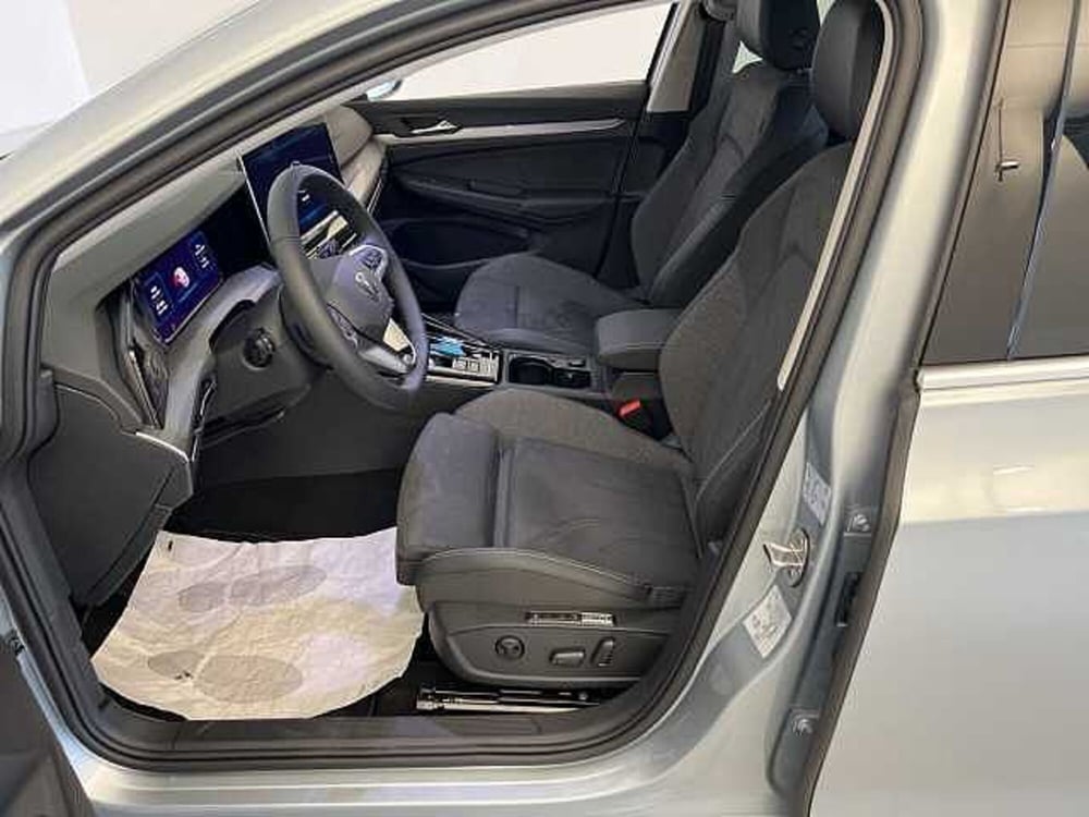 Volkswagen Golf nuova a Forlì-Cesena (13)