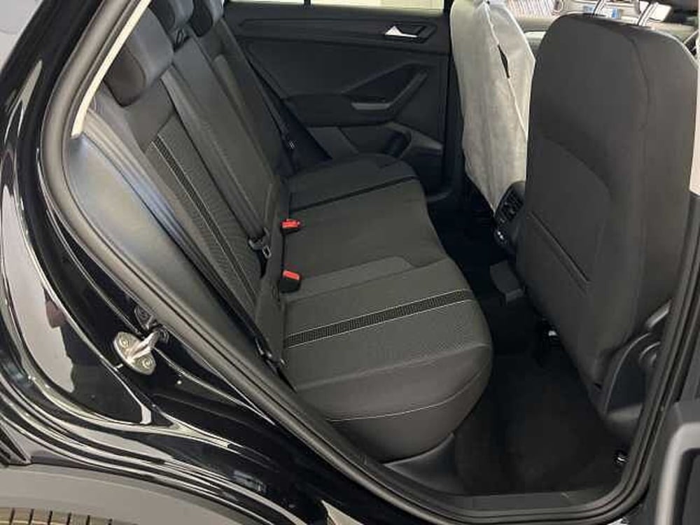 Volkswagen T-Roc nuova a Forlì-Cesena (11)