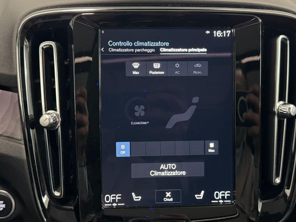 Volvo XC40 usata a Como (11)