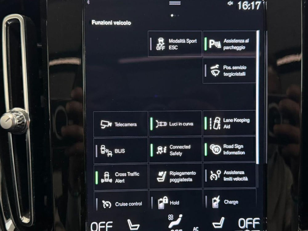 Volvo XC40 usata a Como (12)