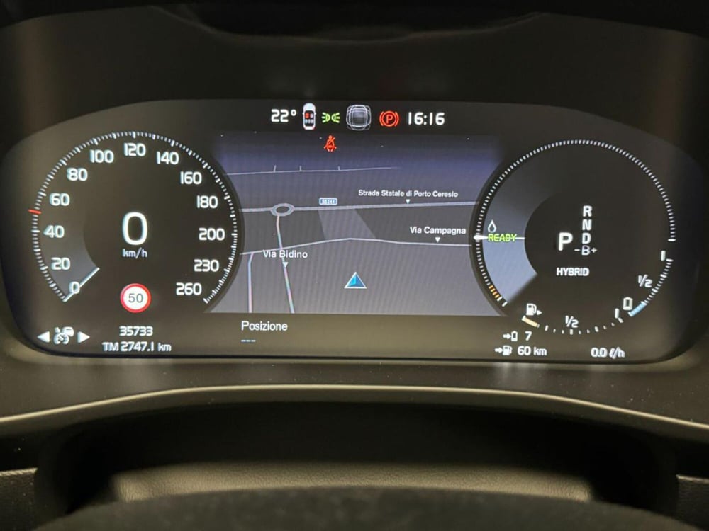 Volvo XC40 usata a Como (15)