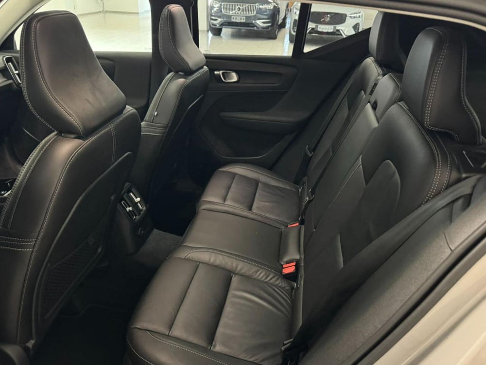 Volvo XC40 usata a Como (7)