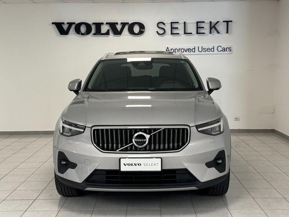 Volvo XC40 usata a Como (8)