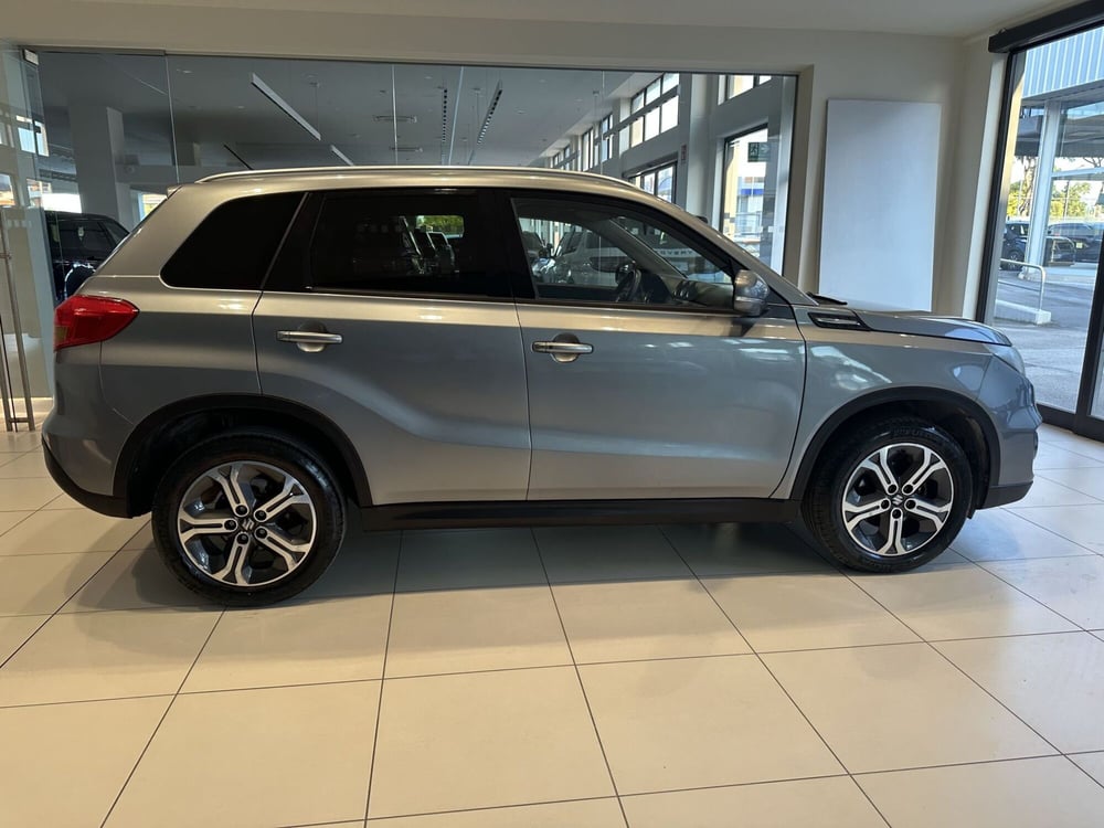 Suzuki Vitara usata a Latina (12)