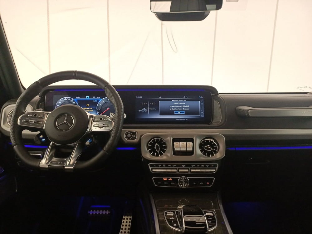 Mercedes-Benz Classe G usata a Bari (9)