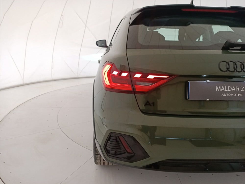 Audi A1 allstreet nuova a Bari (11)