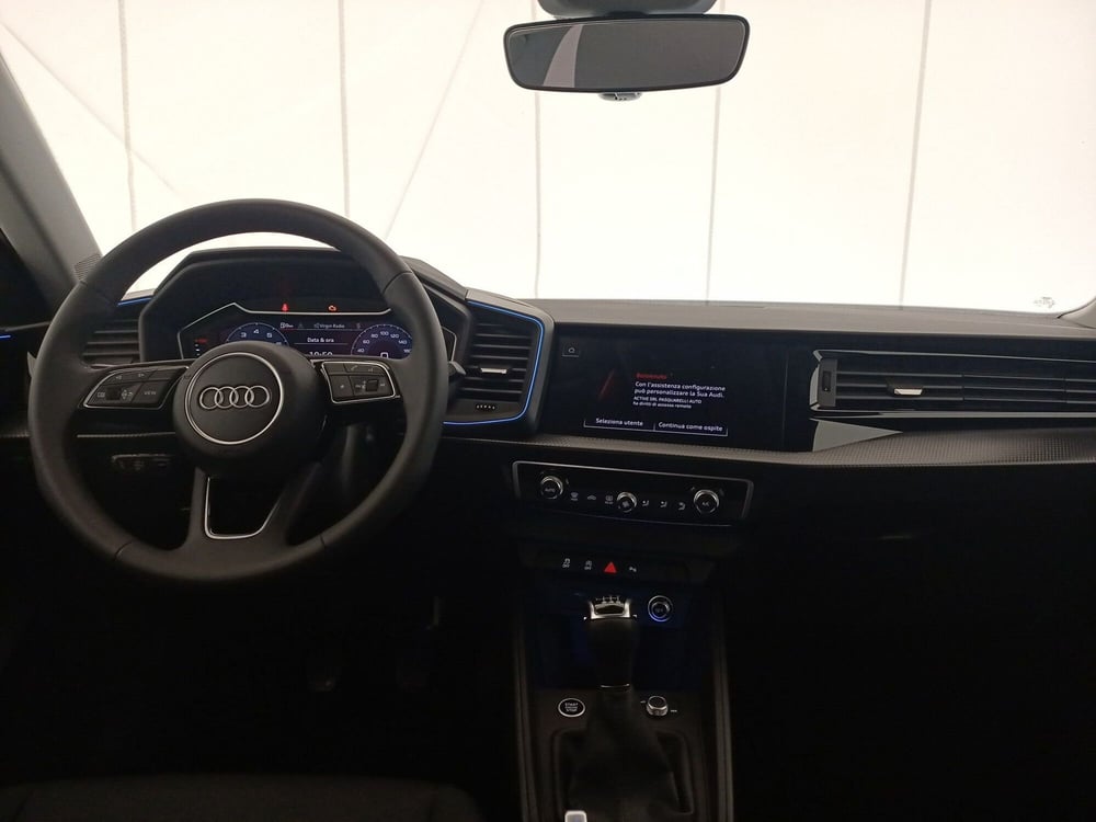 Audi A1 allstreet nuova a Bari (7)