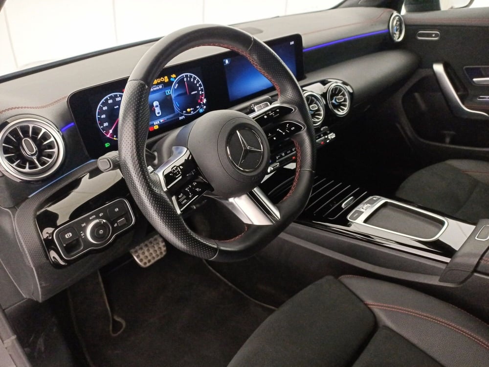 Mercedes-Benz CLA usata a Bari (5)