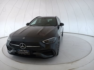 Mercedes-Benz Classe C Station Wagon 300 e phev AMG Line Premium auto del 2024 usata a Bari