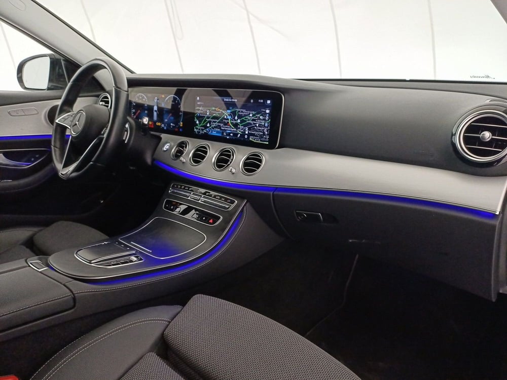 Mercedes-Benz Classe E Station Wagon usata a Bari (7)