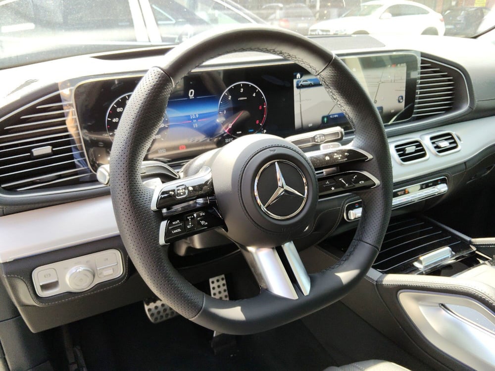 Mercedes-Benz GLE SUV nuova a Pescara (16)