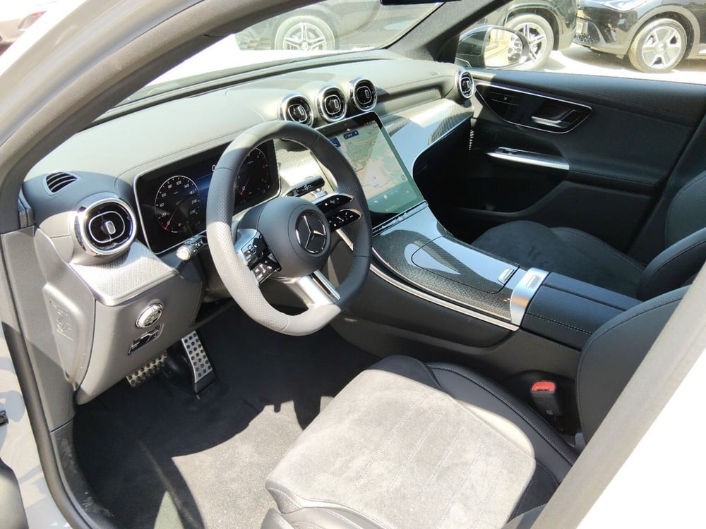 Mercedes-Benz GLC SUV nuova a Pescara (12)