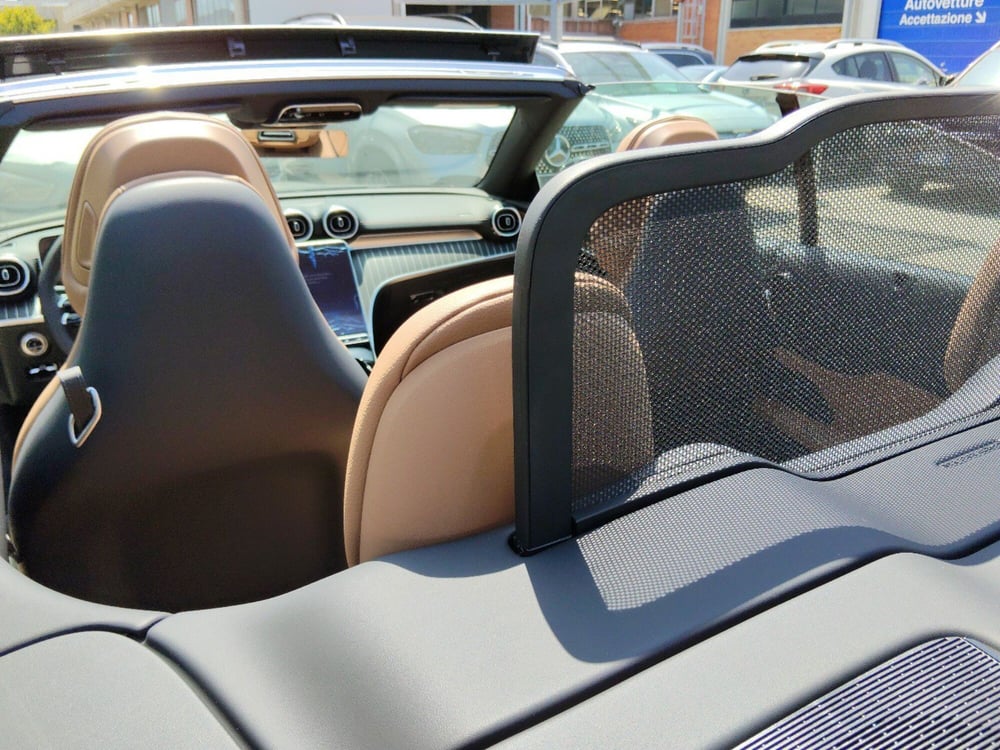 Mercedes-Benz CLE Cabrio nuova a Pescara (12)