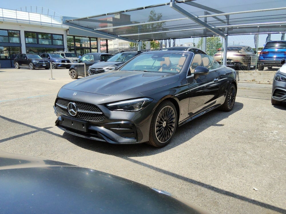 Mercedes-Benz CLE Cabrio nuova a Pescara (8)