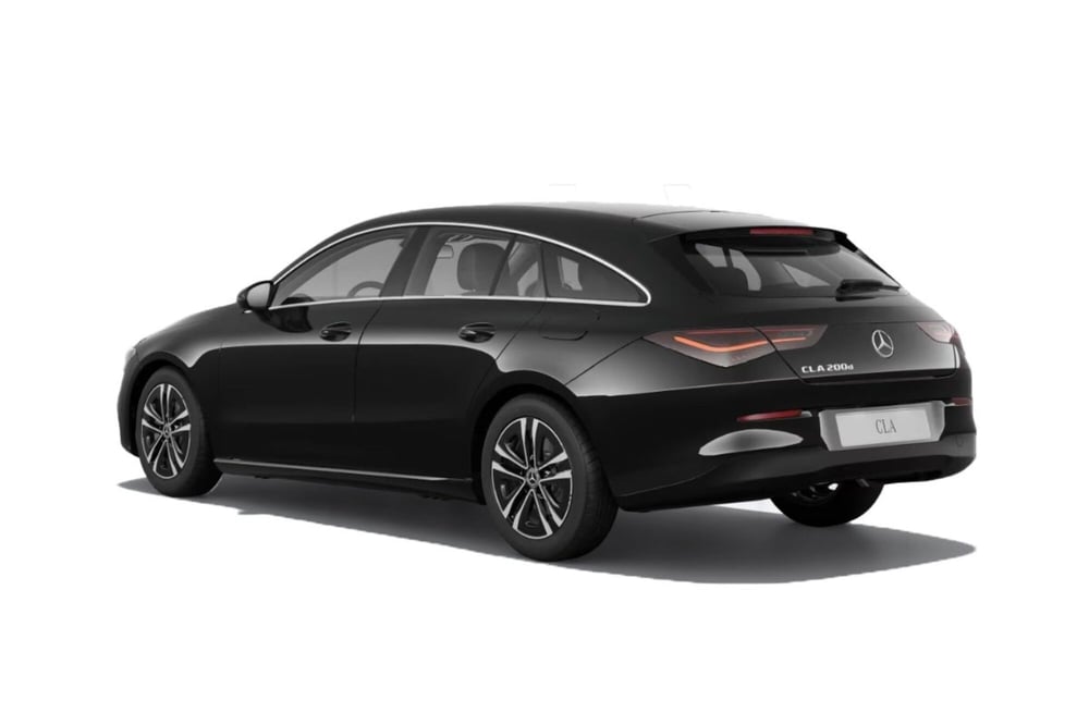 Mercedes-Benz CLA Shooting Brake usata a Rimini (2)