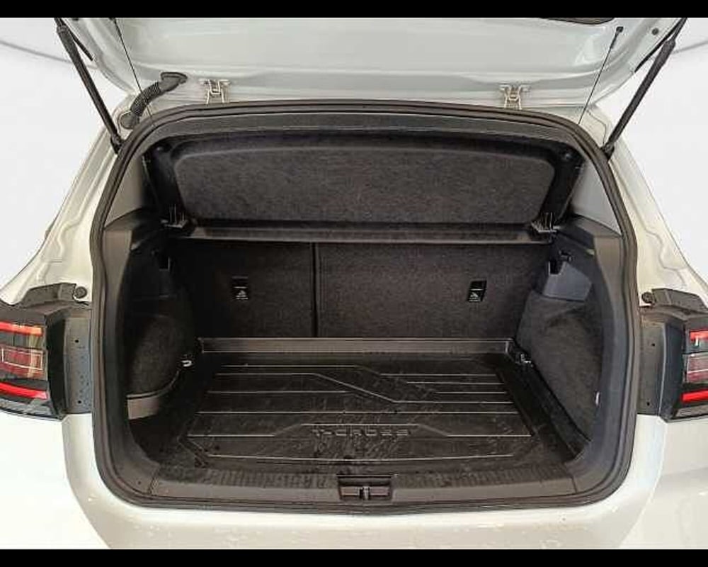 Volkswagen T-Cross usata a Roma (10)