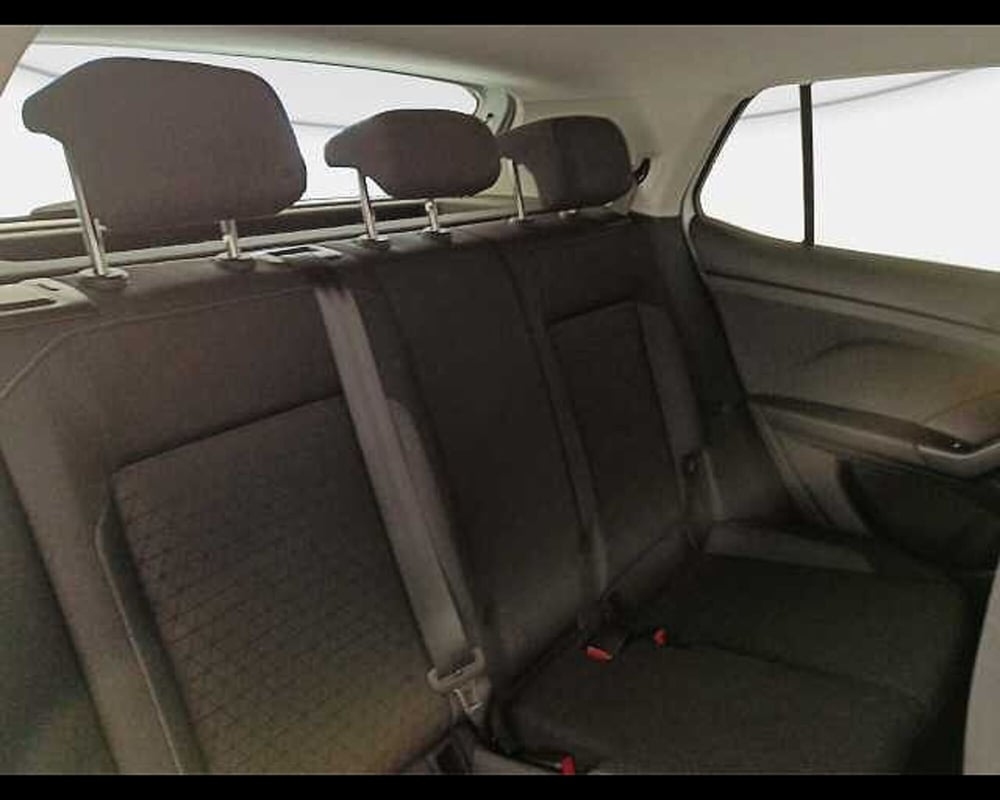Volkswagen T-Cross usata a Roma (9)