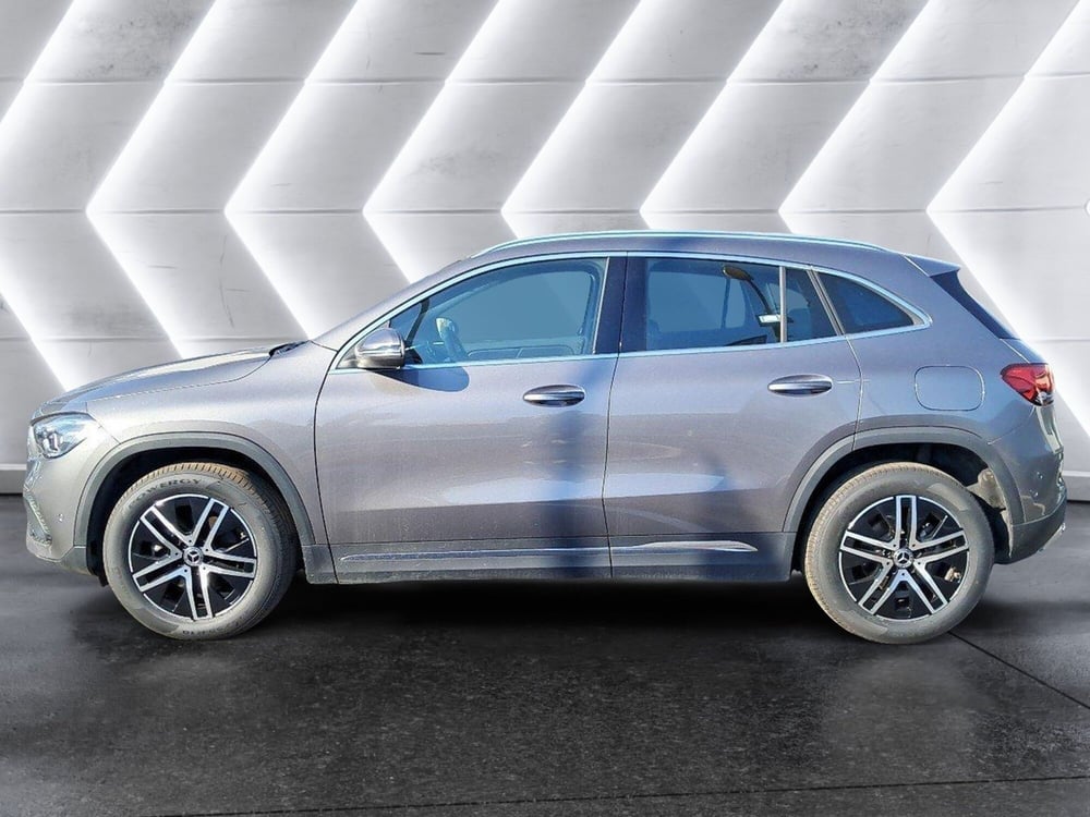Mercedes-Benz GLA SUV usata a Salerno (2)