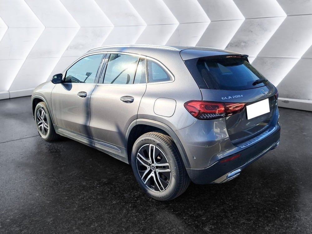 Mercedes-Benz GLA SUV usata a Salerno (3)