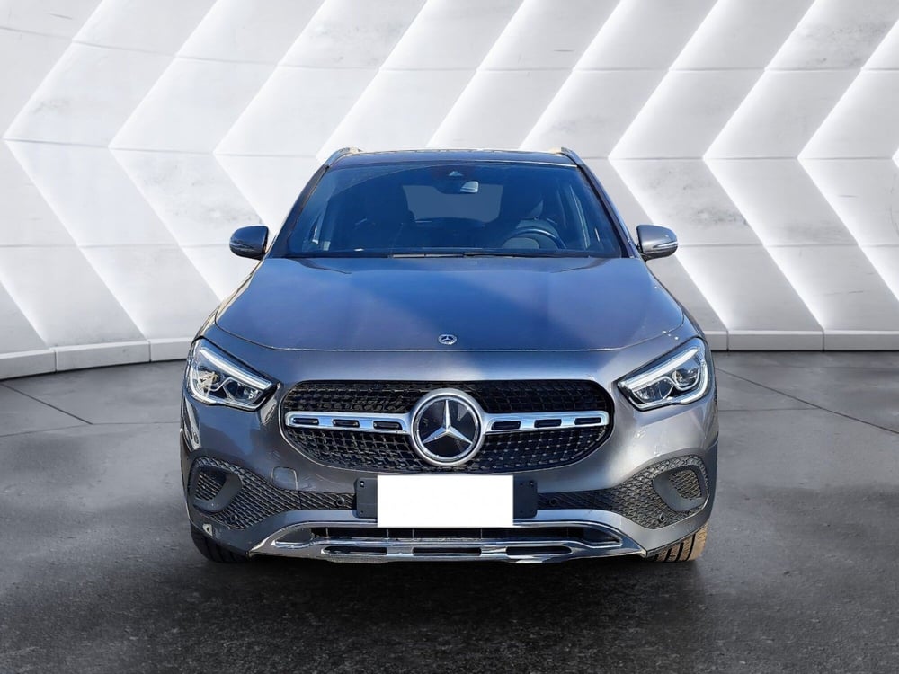 Mercedes-Benz GLA SUV usata a Salerno (5)