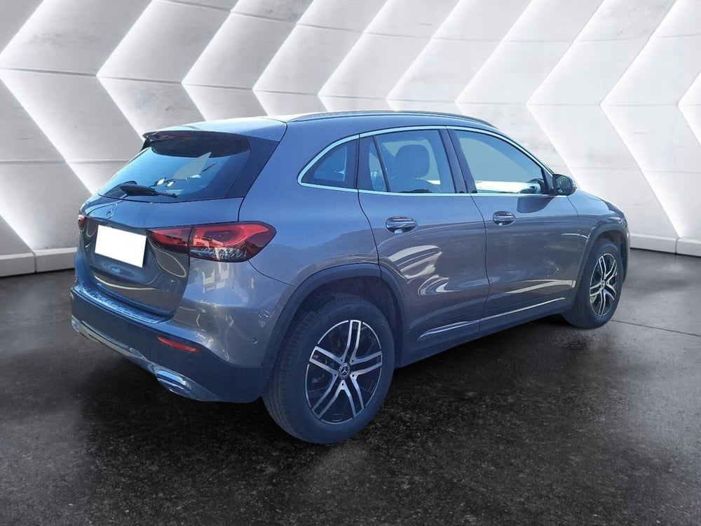 Mercedes-Benz GLA SUV usata a Salerno (7)