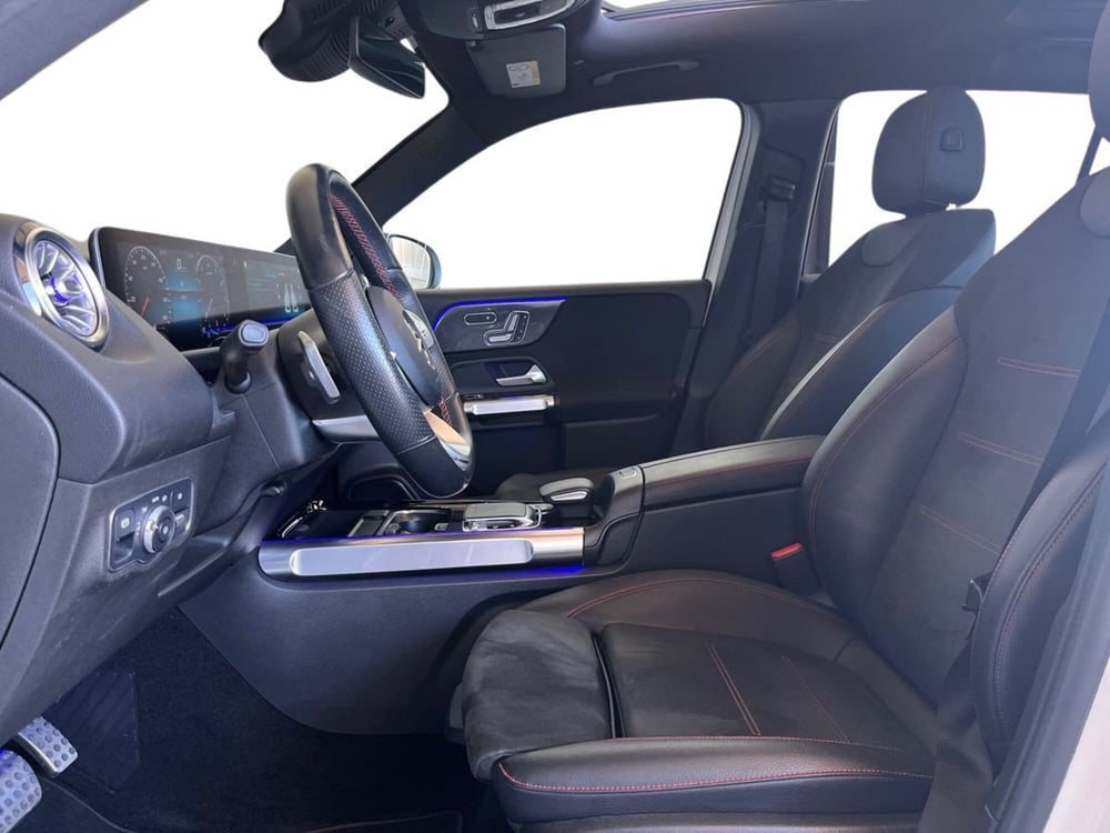Mercedes-Benz GLB usata a Napoli (13)