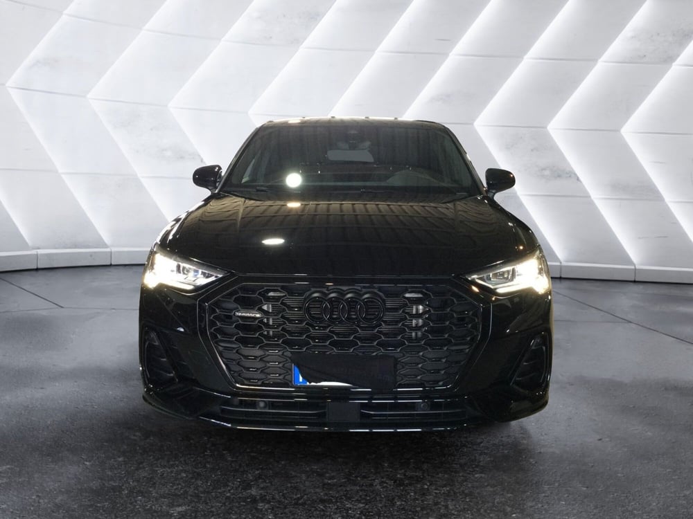 Audi Q3 Sportback usata a Caserta (2)