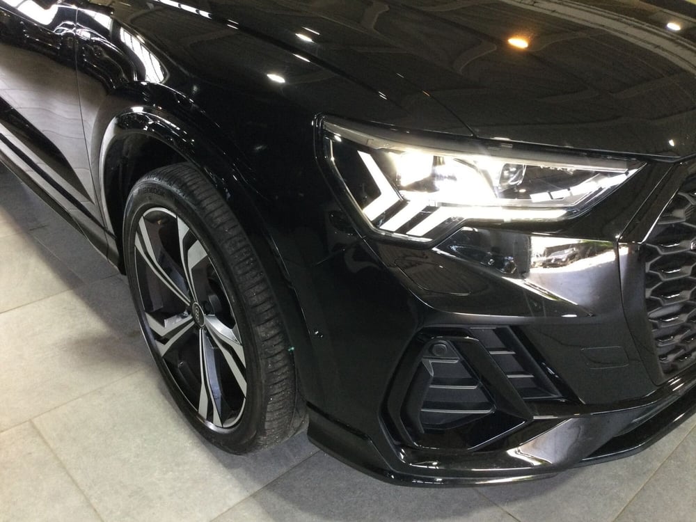 Audi Q3 Sportback usata a Caserta (8)