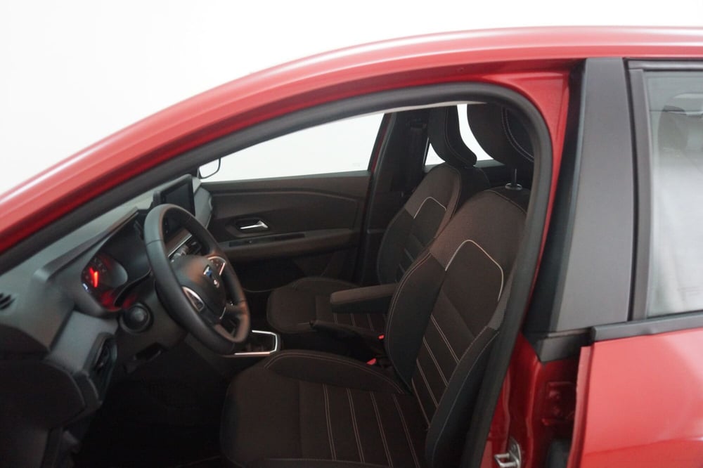 Dacia Sandero usata a Torino (8)