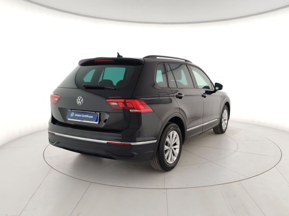Volkswagen Tiguan usata a Massa-Carrara (3)
