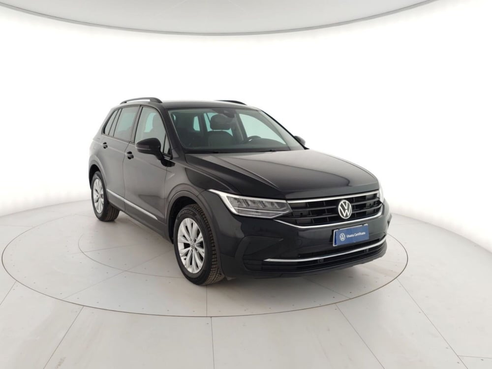 Volkswagen Tiguan usata a Massa-Carrara (4)