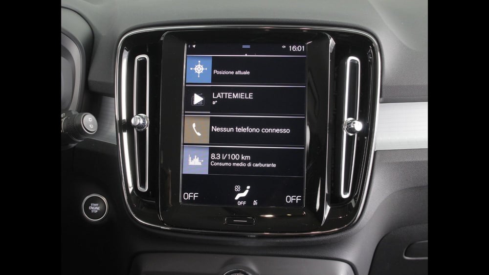 VOLVO Veicoli Commerciali XC40 usata a Palermo (18)