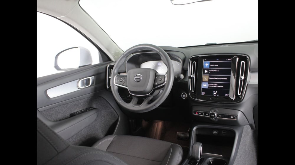 VOLVO Veicoli Commerciali XC40 usata a Palermo (5)