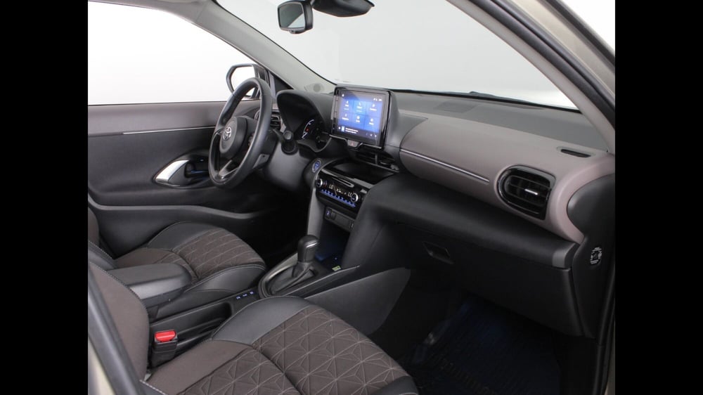 Toyota Yaris Cross usata a Palermo (6)