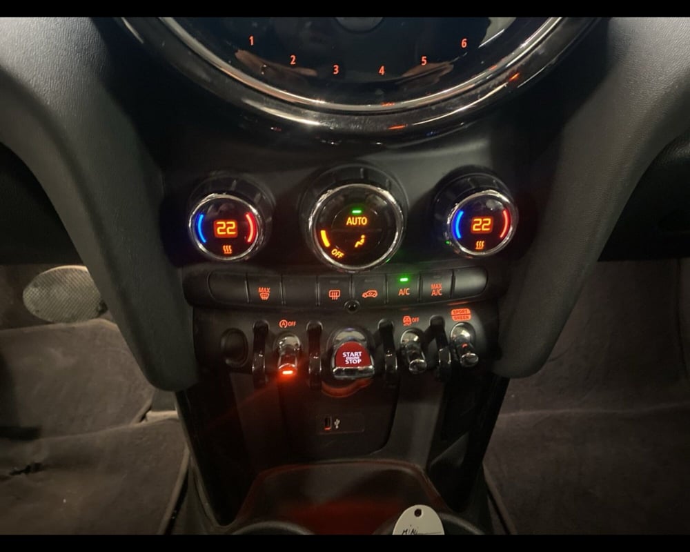 MINI Mini usata a Caserta (19)