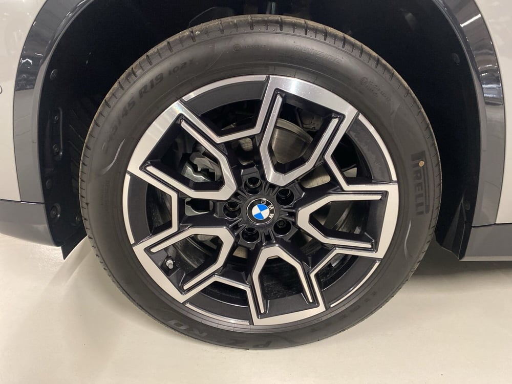 BMW X1 usata a Caserta (15)