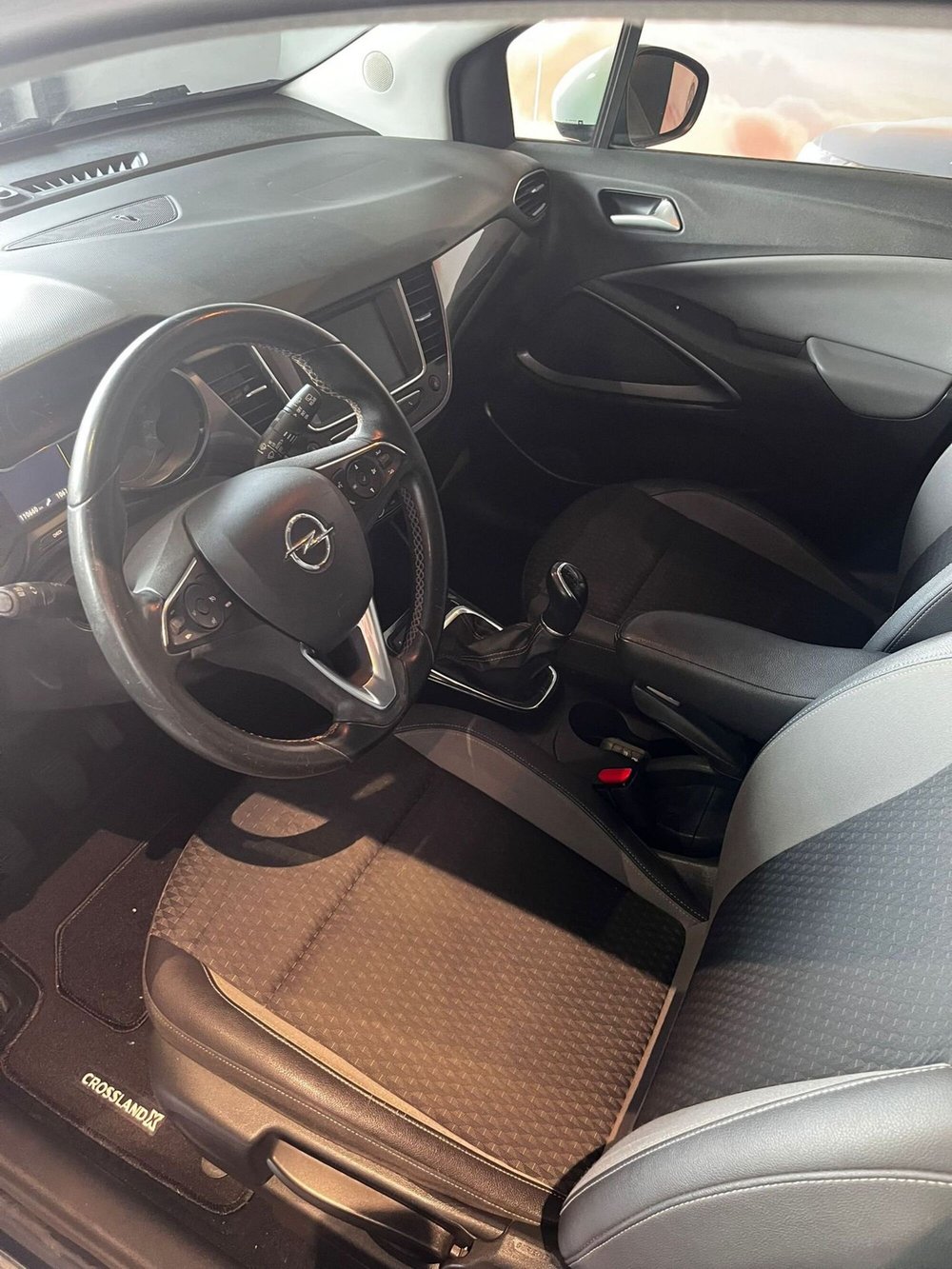 Opel Crossland X usata a Lucca (5)