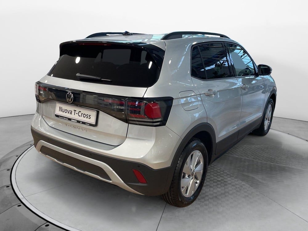 Volkswagen T-Cross nuova a Varese (3)