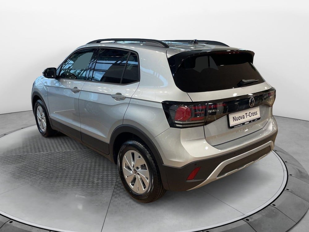 Volkswagen T-Cross nuova a Varese (5)