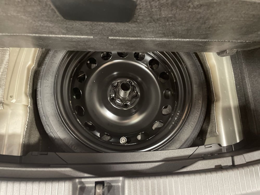 Volkswagen T-Cross nuova a Varese (6)