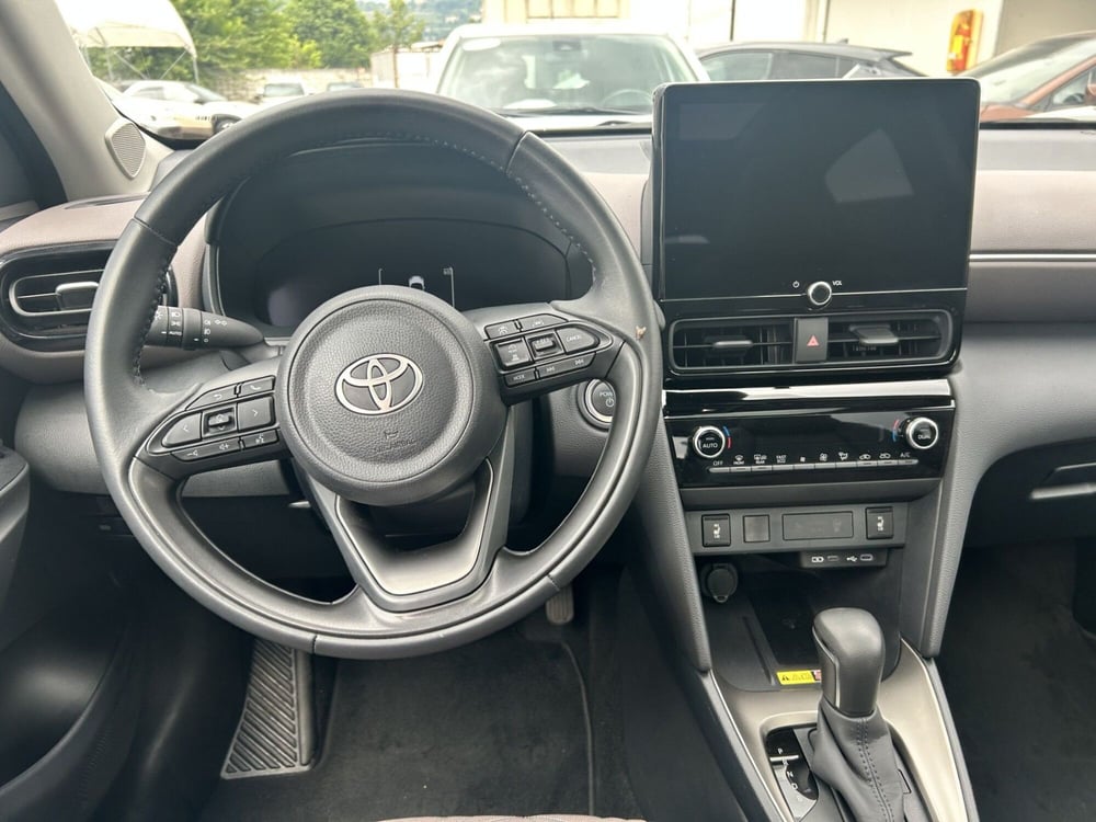 Toyota Yaris Cross usata a Bergamo (10)