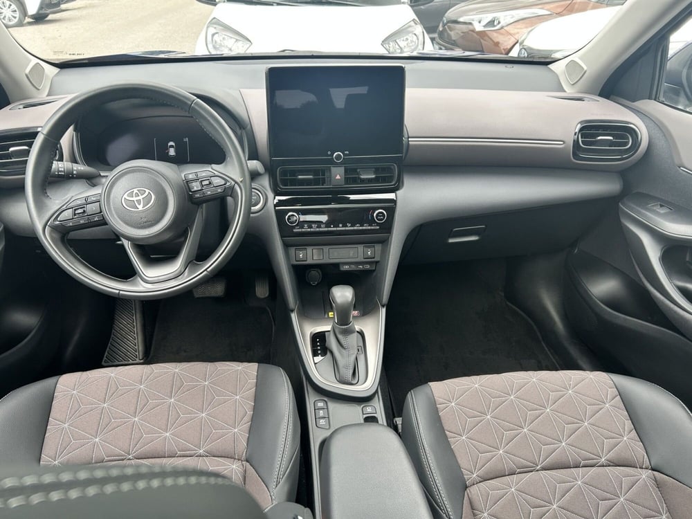 Toyota Yaris Cross usata a Bergamo (9)