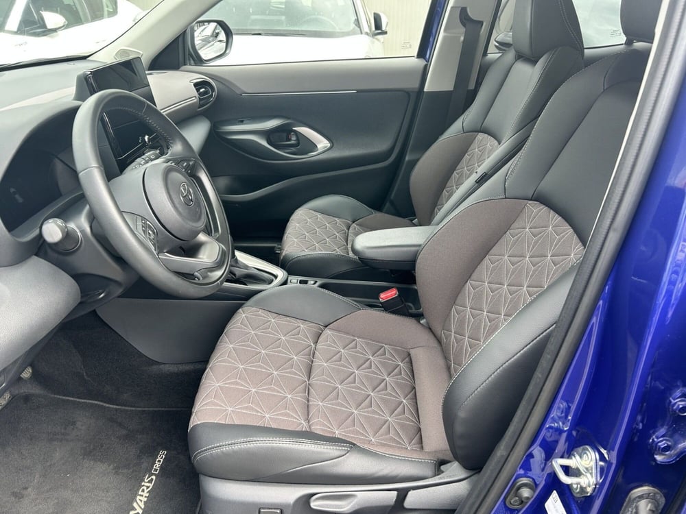 Toyota Yaris Cross usata a Bergamo (12)