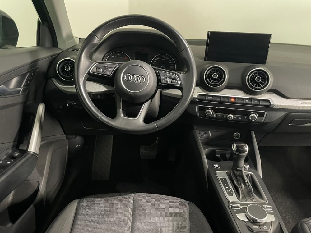 Audi Q2 usata a Taranto (6)