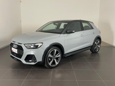 Audi A1 citycarver 30 TFSI S tronic Identity Contrast del 2021 usata a Martina Franca