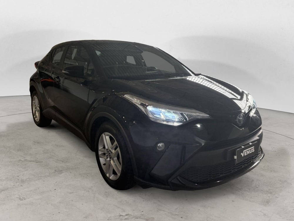Toyota Toyota C-HR usata a Monza e Brianza (16)