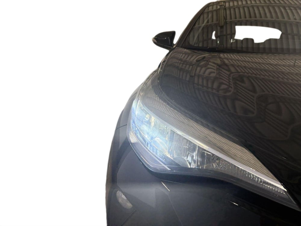 Toyota Toyota C-HR usata a Monza e Brianza (17)