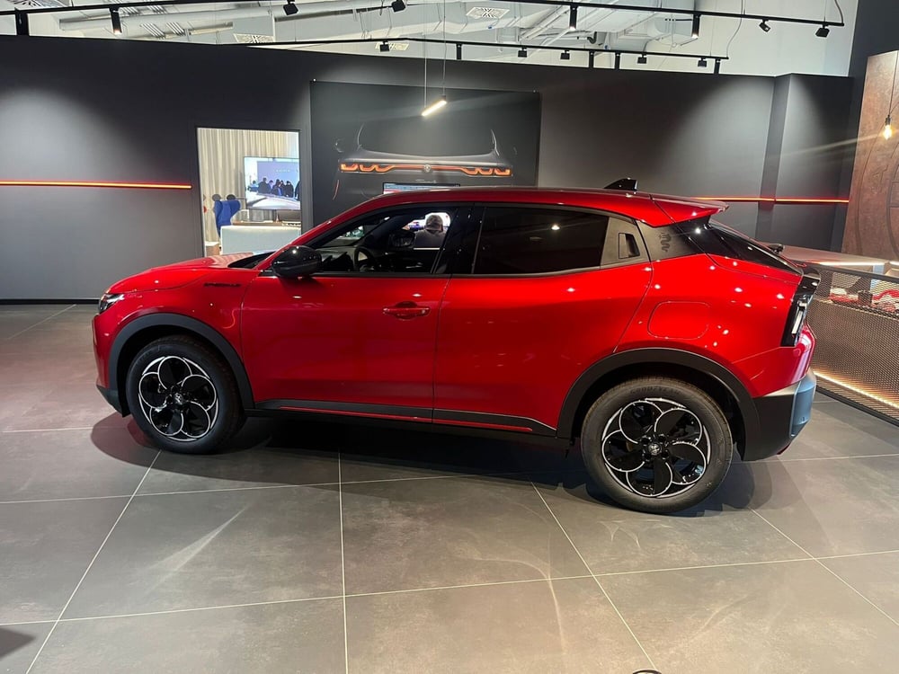 Alfa Romeo Junior nuova a Avellino (9)