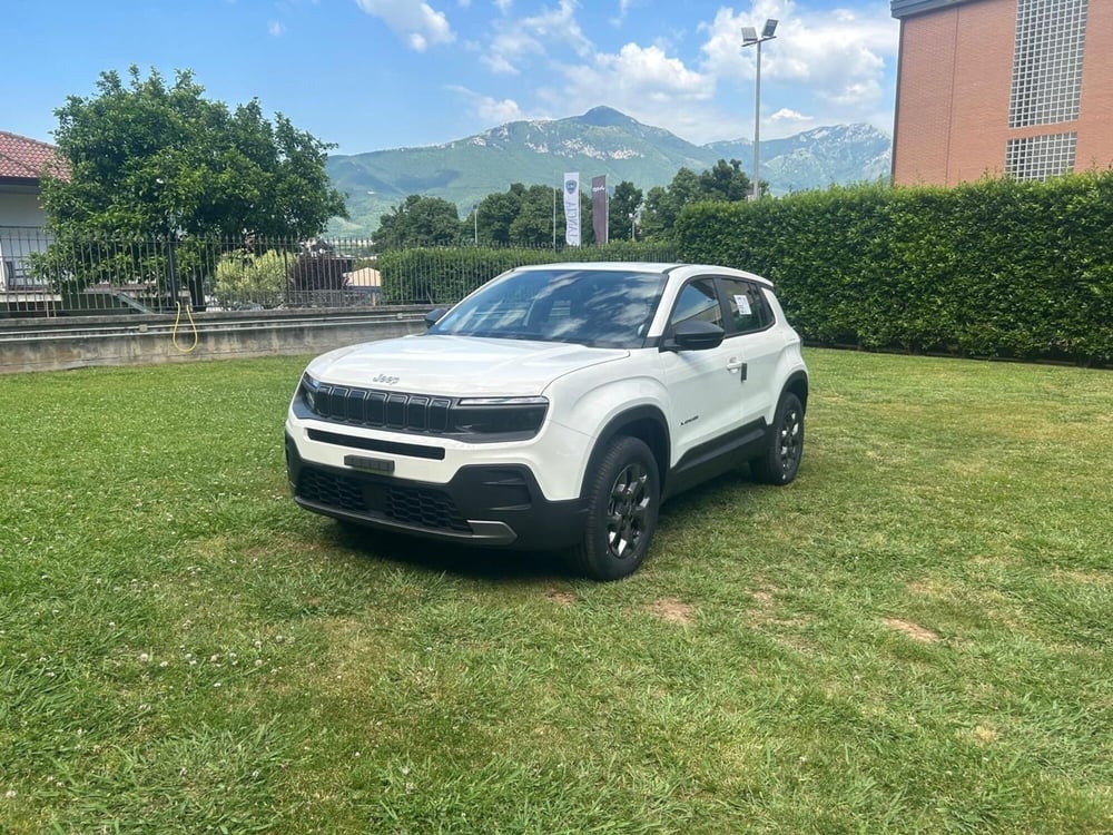 Jeep Avenger nuova a Salerno